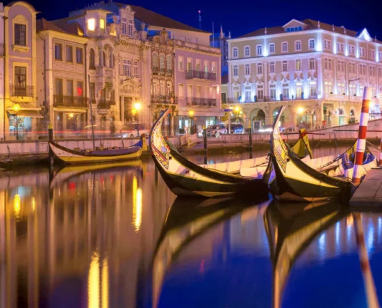 A 150 metros do Canal, uma das imagens de marca da Veneza de Portugal.